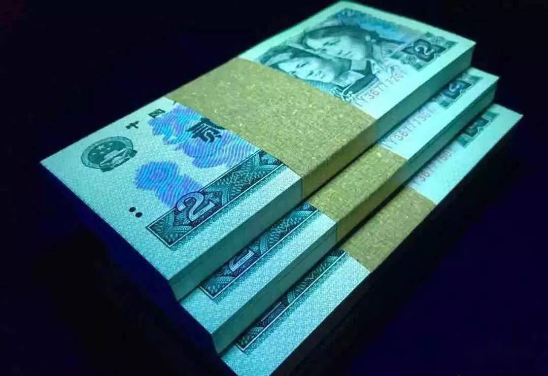 你能做到“以币养币”吗<strong></p>
<p>羊年币</strong>？