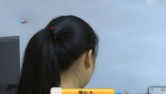 穿越火线玩上瘾<strong></p>
<p>充币</strong>，12岁小孩两天充1万7买装备，母亲曝光媒体求助