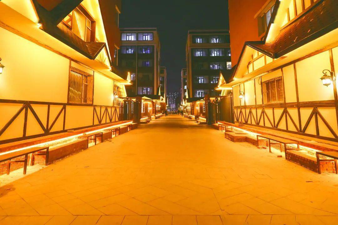 毕业季 | 我们的那些光华之夜<strong></p>
<p>光华币</strong>，光华之夏