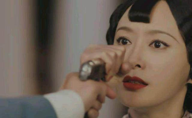 《传家》其中<strong></p>
<p>传家币</strong>，最感人的是他们的“棱角”！