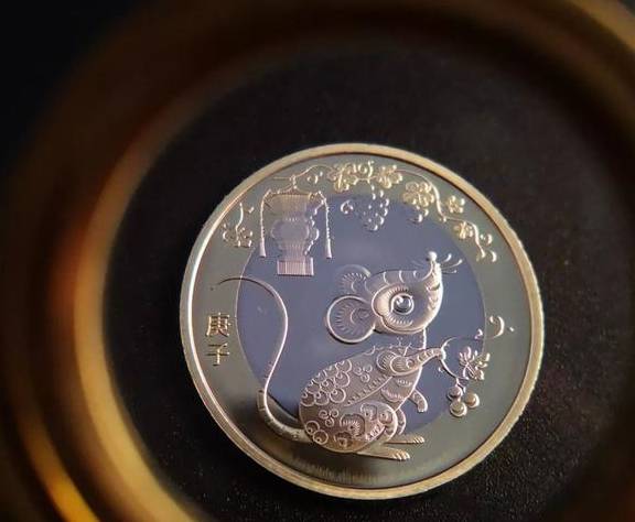 鼠币首日兑换行情坚挺<strong></p>
<p>币币兑换</strong>！你兑换了吗？