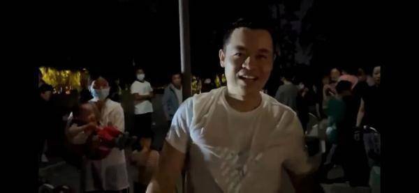 姚树豪<strong></p>
<p>币豪</strong>，为你点赞！