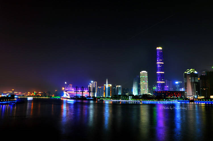 王德诚：7.19来回洗盘需谨慎<strong></p>
<p>螺纹钢期货行情</strong>，焦炭铁矿石螺纹钢期货行情分析