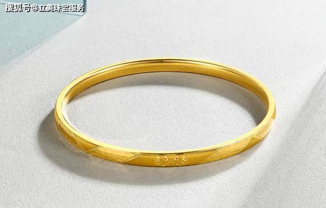 15克黄金手镯多少钱<strong></p>
<p>千足金一克多少钱</strong>？怎么买能更便宜？