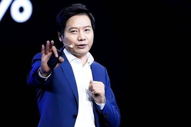封面科技·周报｜阿里所有产品将接入大模型全面改造；荣耀赵明称2023年将进入产品集中爆发期