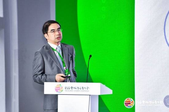如何重塑理财投资范式<strong></p>
<p>投资什么理财</strong>？兴银理财汪圣明：拥抱权益市场