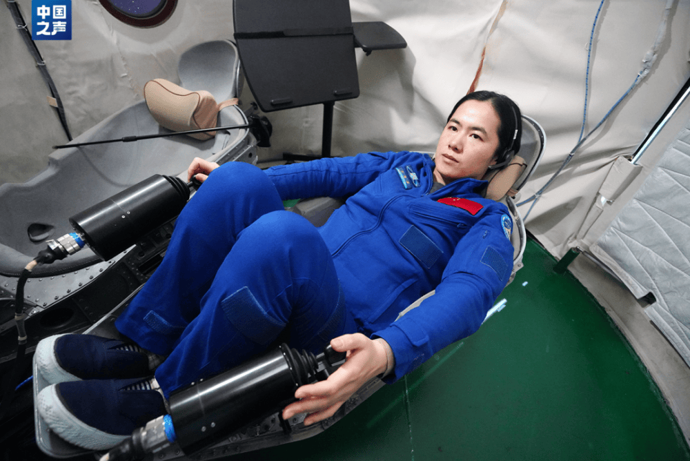 杨利伟飞天时王浩泽还在上初中<strong></p>
<p>招商银行理财</strong>！90后女航天员：没有什么事情是女孩子不能做的