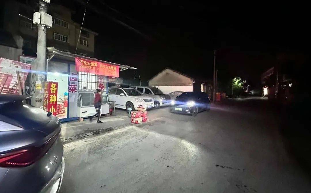 “我车被偷了<strong></p>
<p>100理财</strong>，车上有块毒猪肉！”男子深夜报警，结局大反转