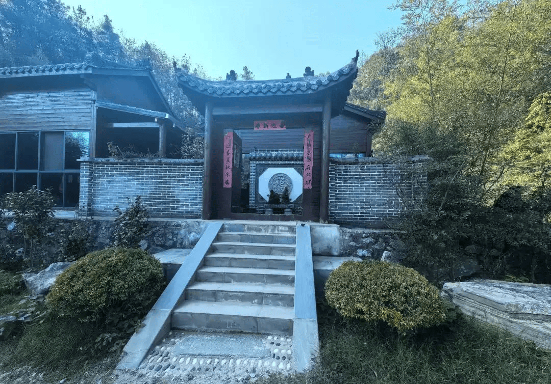 药王谷开诊1个多月15名患者死亡<strong></p>
<p>理财易</strong>，官方通报：已立案，正开展全面调查