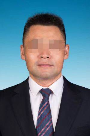 公告披露<strong></p>
<p>理财广告</strong>！南宁被举报“强占人妻”的区长人大代表资格终止