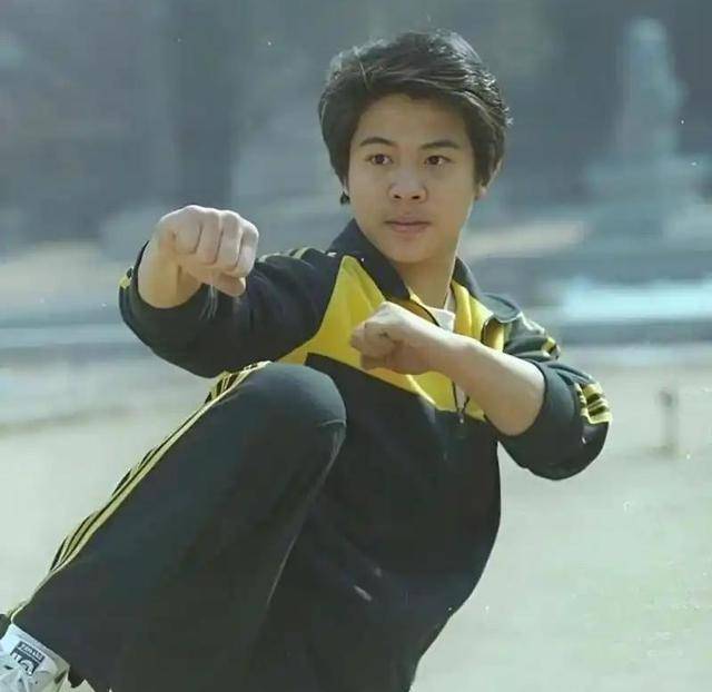 李连杰:后事一切从简<strong></p>
<p>理财分红</strong>，不用立碑也不用办丧事，树葬海葬都可以