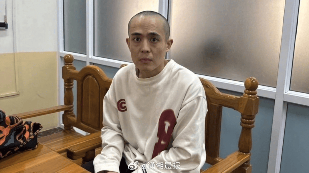 演员王星已被接到泰国<strong></p>
<p>如何银行理财</strong>，画面曝光！另一位23岁小伙也失联，家人被威胁