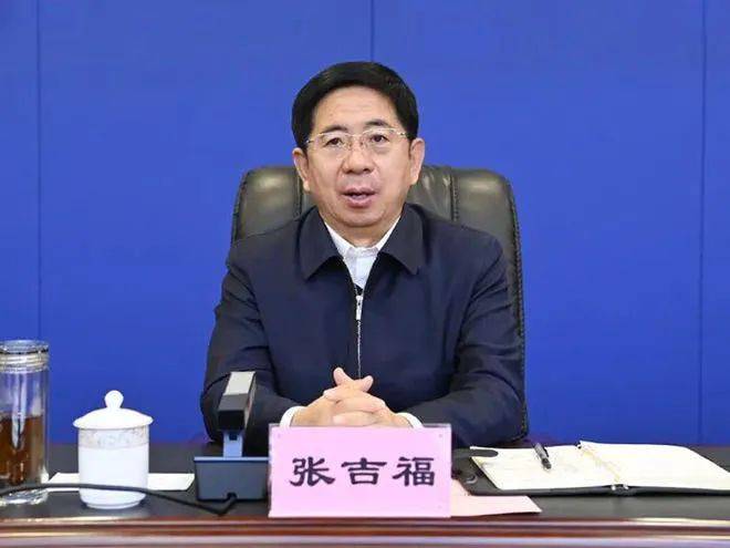 山西省委副书记张春林<strong></p>
<p>理财记账</strong>，增补为省政协委员