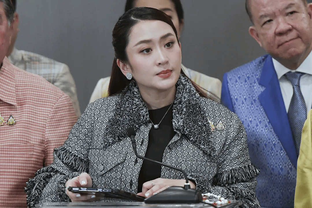 “你好<strong></p>
<p>理财5万</strong>，我是国防部长，我们的人被绑架了，请你垫款”……富豪被骗100万欧元：听上去完全像真的