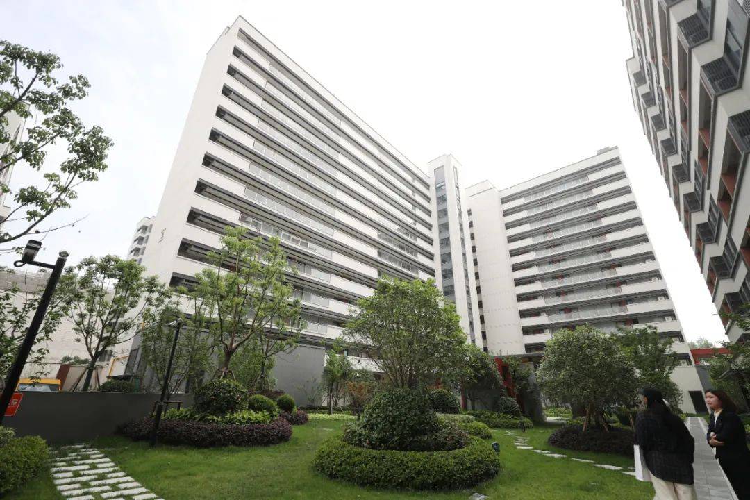 一二线城市房租普降<strong></p>
<p>理财与投资</strong>，房东主动降200留我