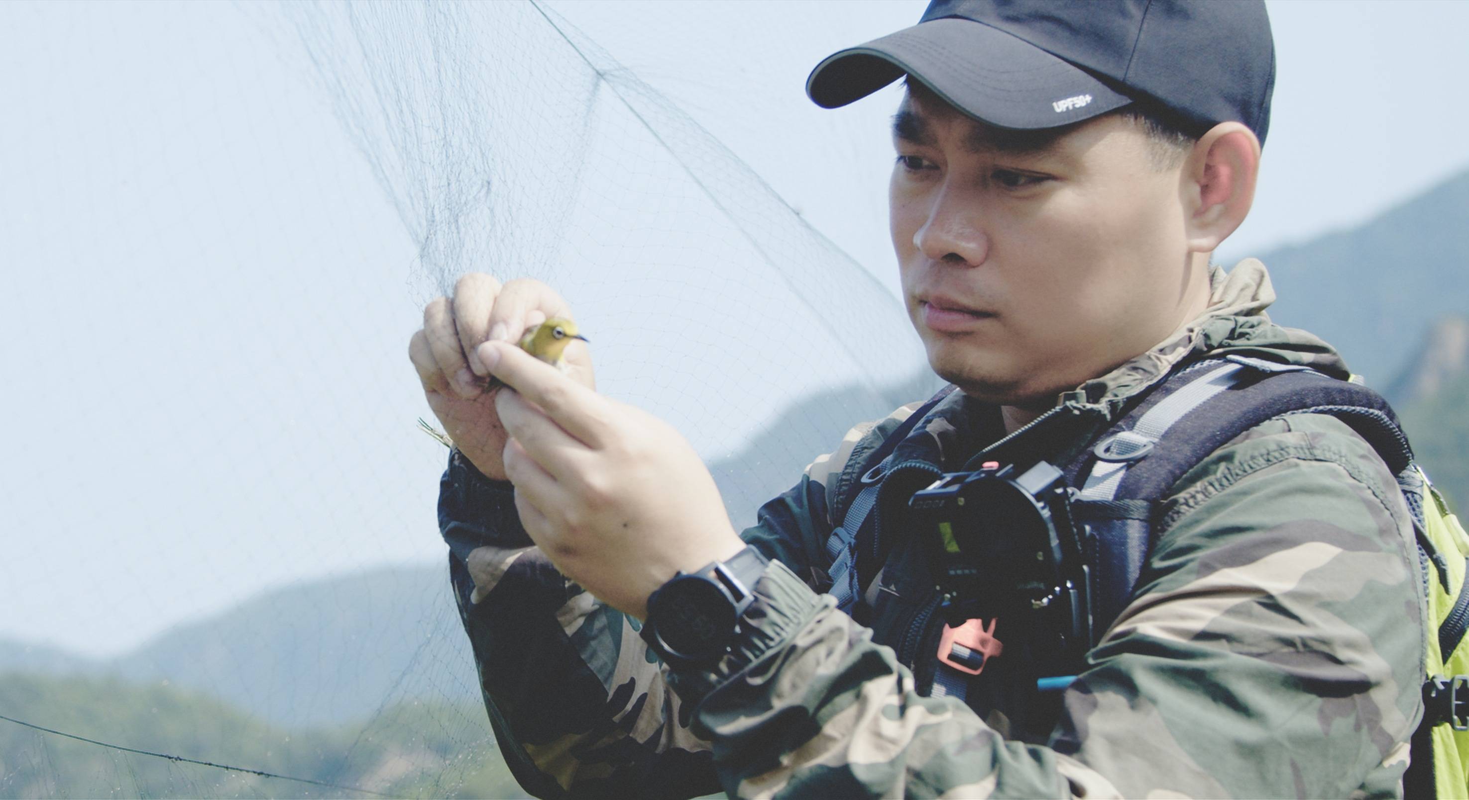 森林警察韩孟祺：乔装成驴友潜伏密林中<strong></p>
<p>理财所</strong>，抓获“粘鸟”嫌疑人