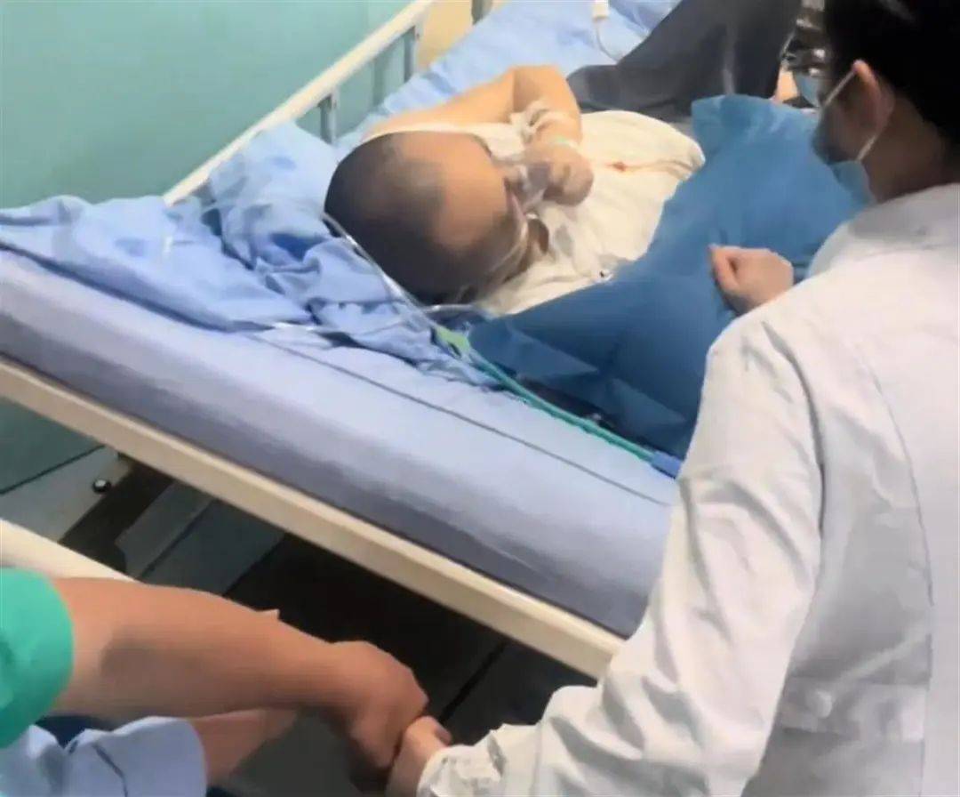 突发讣告！他已去世<strong></p>
<p>货币理财</strong>，从确诊到离世仅1个月！