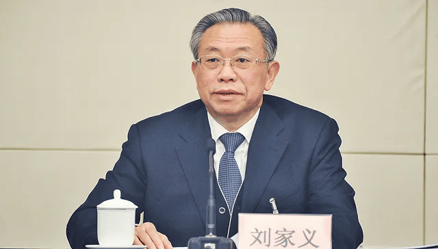 李锦斌、刘家义、刘赐贵、王建军<strong></p>
<p>理财流程</strong>，已任中央指导组组长