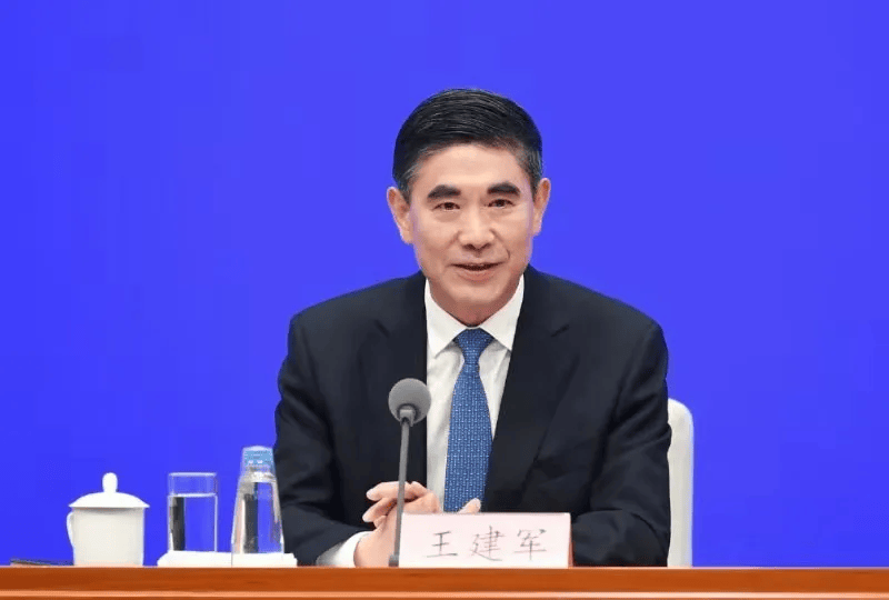 李锦斌、刘家义、刘赐贵、王建军<strong></p>
<p>理财流程</strong>，已任中央指导组组长