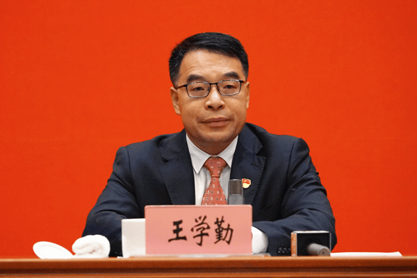 王学勤<strong></p>
<p>支付宝理财产品</strong>，升任云南省副省长