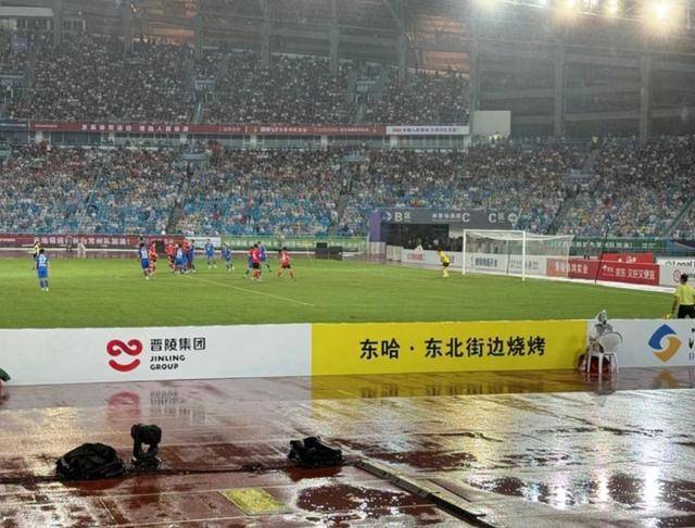 常州一烧烤店花10万赞助苏超<strong></p>
<p>教育理财</strong>，因系唯一个体赞助商爆火，附近商户：之前生意一直好