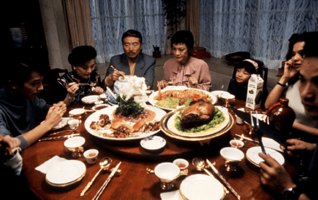 “包月800<strong></p>
<p>教育理财</strong>，不谈恋爱”，上门做饭的年轻人有多抢手
