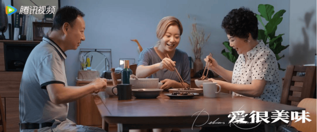 “包月800<strong></p>
<p>教育理财</strong>，不谈恋爱”，上门做饭的年轻人有多抢手