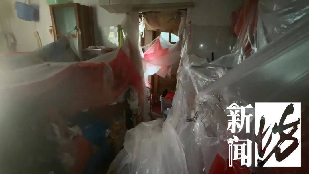 上海一老人拒绝疏通马桶<strong></p>
<p>理财合同</strong>，整栋楼天天被臭味“袭击”！邻居们真崩溃了
