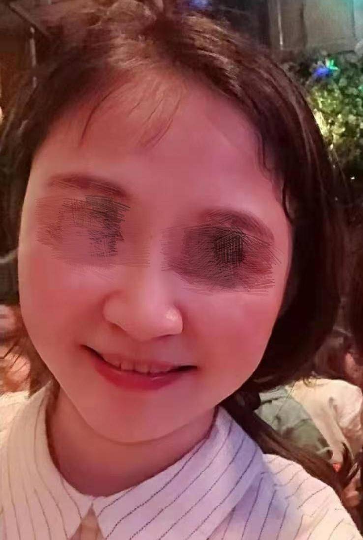 女校长涉嫌诈骗数千万后跳江身亡<strong></p>
<p>泰理财</strong>，29人起诉其父等三被告案将于8日二审开庭