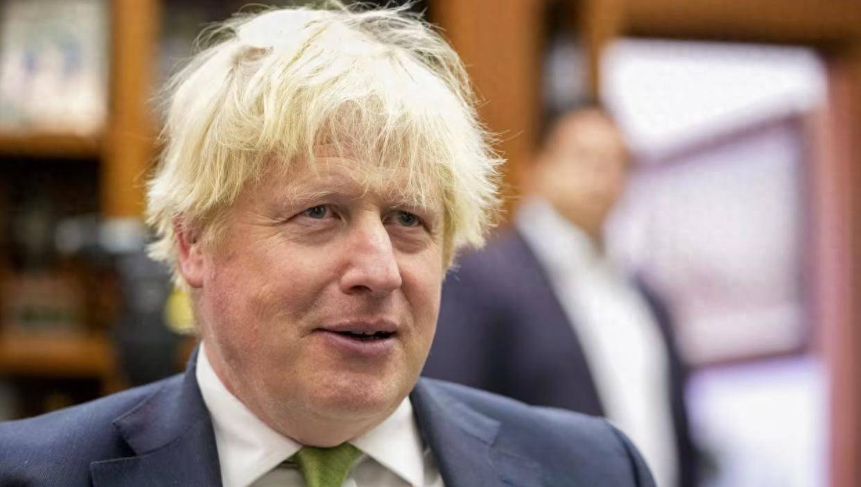 英国前首相约翰逊接受英媒采访：英国对乌克兰“缺乏兴趣”<strong></p>
<p>周理财</strong>，我“非常难过”