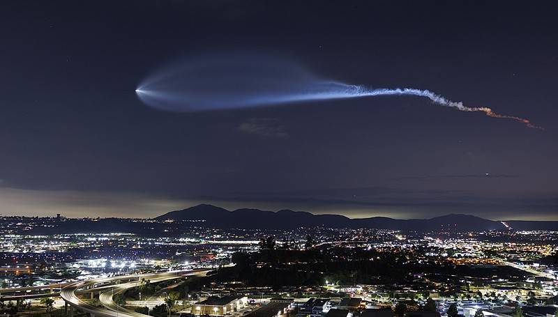 白宫审查马斯克公司的政府合同<strong></p>
<p>周理财</strong>，发现SpaceX几乎不可替代