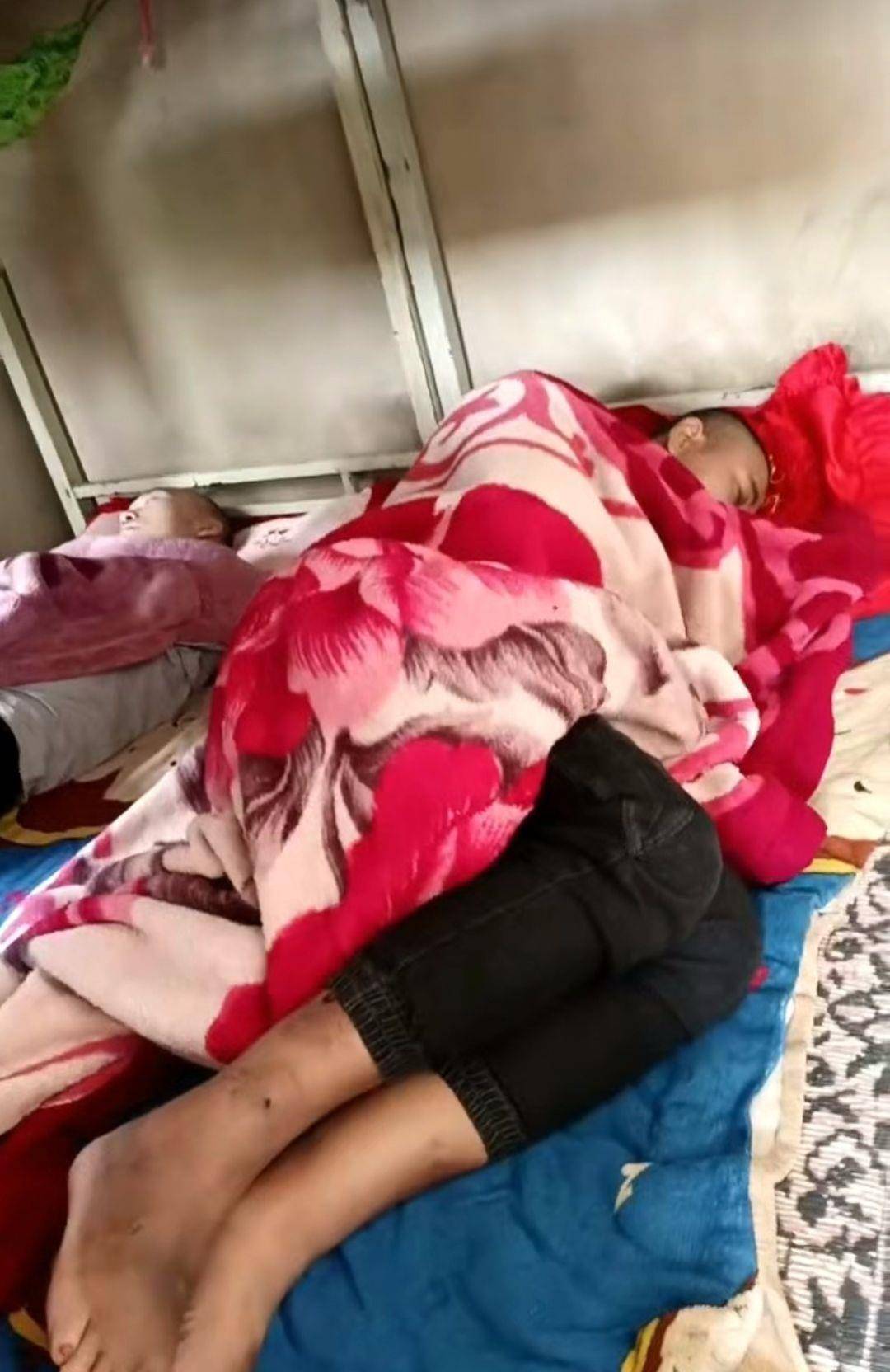 缅甸失联小伙被索要40万赎金后<strong></p>
<p>理财续费</strong>，知情人揭露“黑园区”：他们毫无信用，转钱就等于陷入无底洞