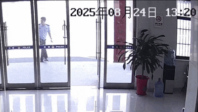 安徽一钓鱼佬钓到一条1米长20斤的“大鱼”<strong></p>
<p>基金理财产品</strong>，赶紧送到派出所，民警：放生！