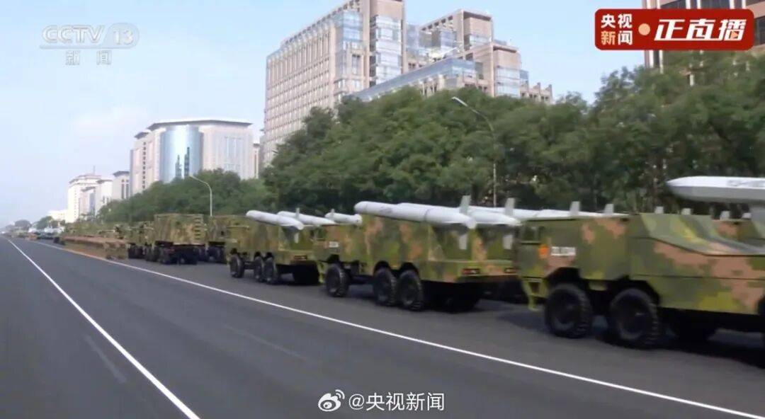 东风-61、巨浪-3、折叠翼预警机、歼-20S<strong></p>
<p>20万理财</strong>，画面披露！