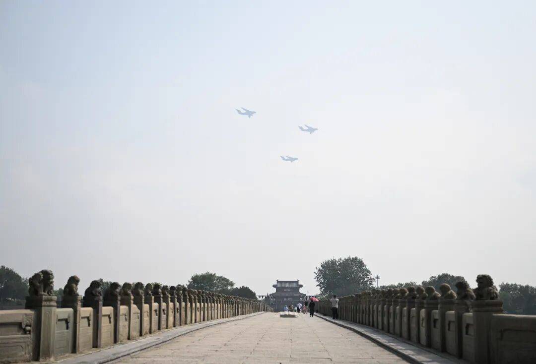 新华社出图<strong></p>
<p>20万理财</strong>！