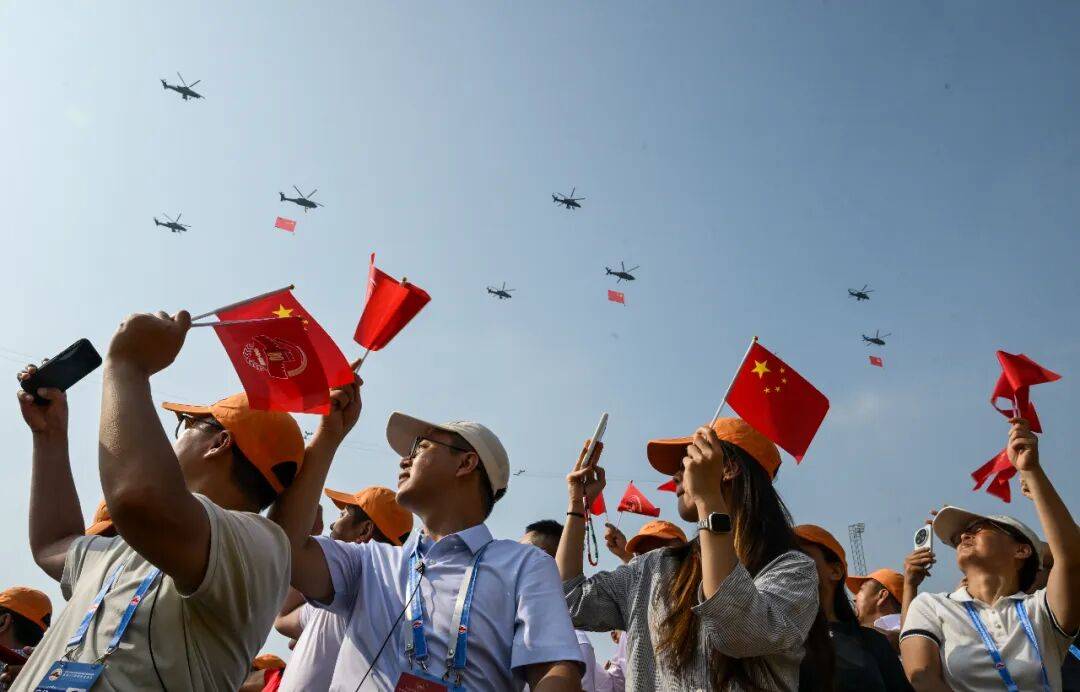 新华社出图<strong></p>
<p>20万理财</strong>！