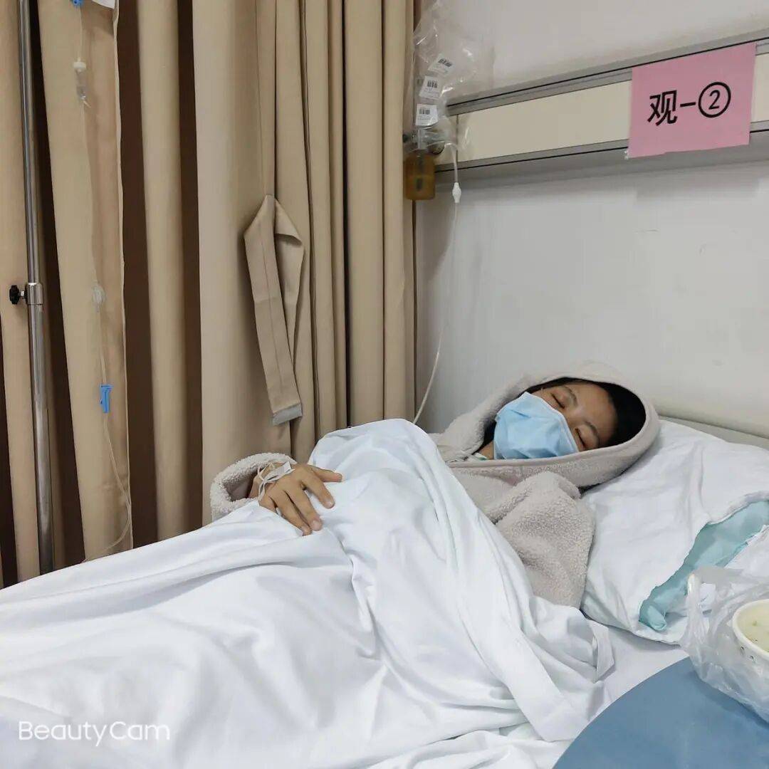 女护士结婚半年发烧头痛<strong></p>
<p>大额理财</strong>，诊治12天才确诊“脑脊髓炎”致丧失劳动能力，鉴定：两家三甲医院因未及早诊断病情，应承担责任