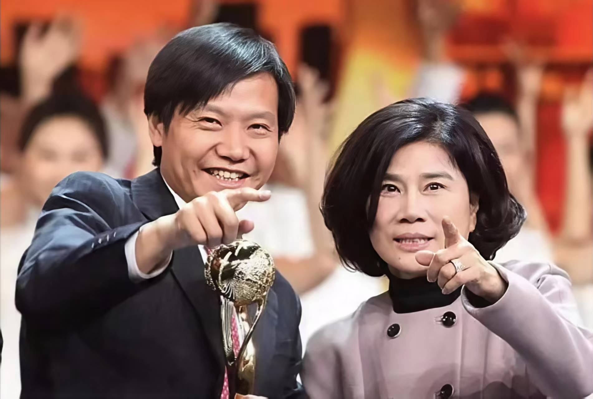 小米与格力是怎么了：前有十亿赌约的玩笑<strong></p>
<p>大额理财</strong>，后有十年包修的较真