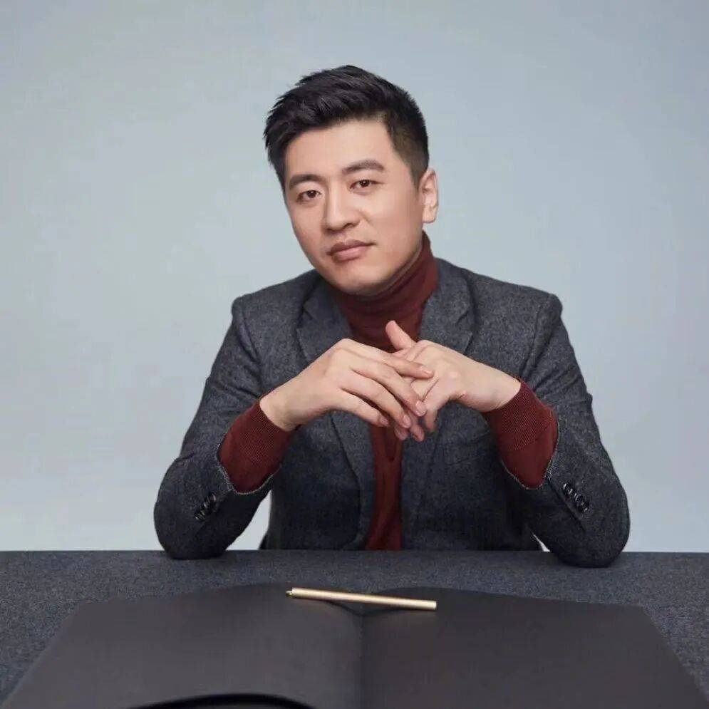 张雪峰团队：直播中出现不当言论被举报<strong></p>
<p>陆理财</strong>，公司正处理