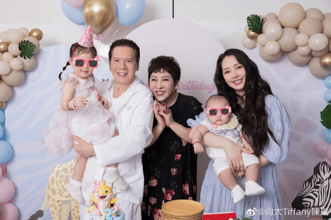 向太回应“向家破产”传闻：珠宝、豪宅都在<strong></p>
<p>理财英文</strong>，还养着1000多名员工；向佐力挺：说话的人请有点底线