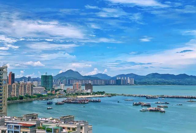 这个经济大省<strong></p>
<p>净值理财产品</strong>，为何多地镇街撤并？