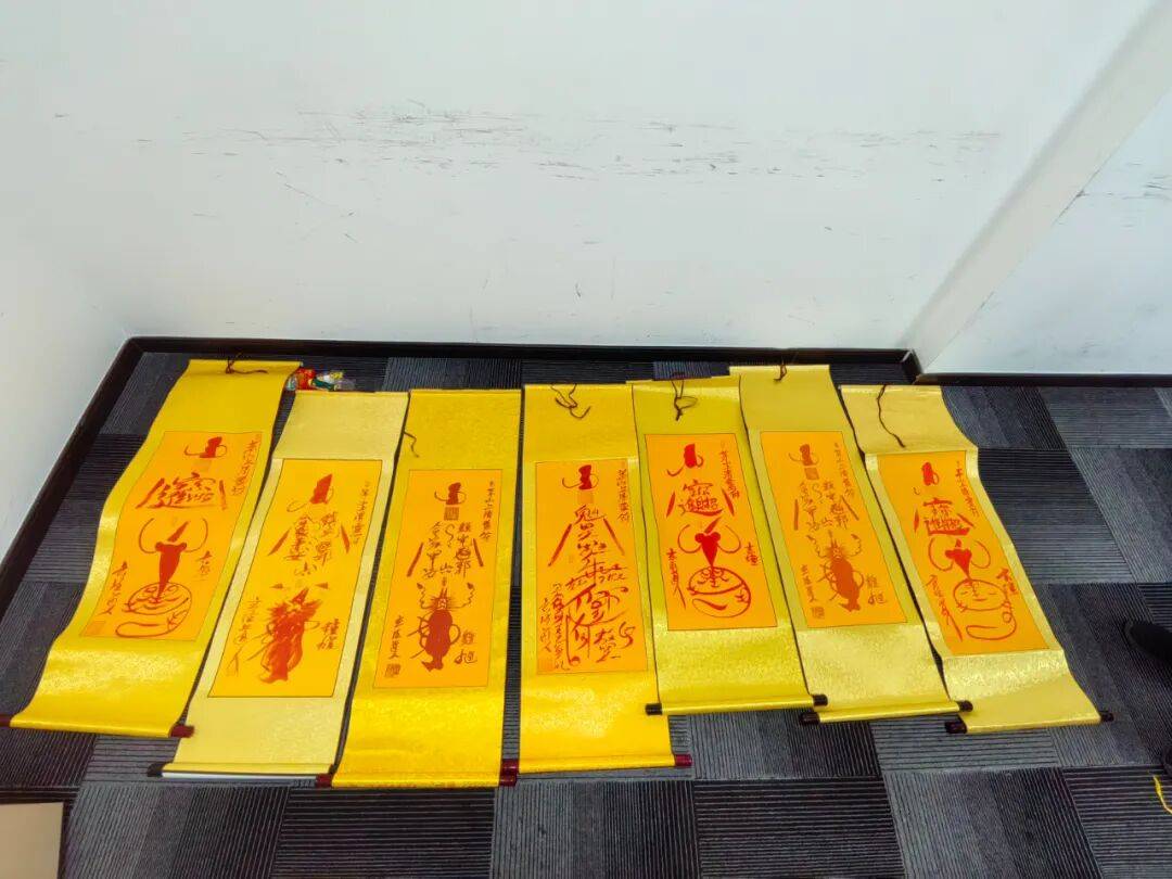 “大师”<strong></p>
<p>理财产品净值</strong>,你算到自己今天被抓了吗?