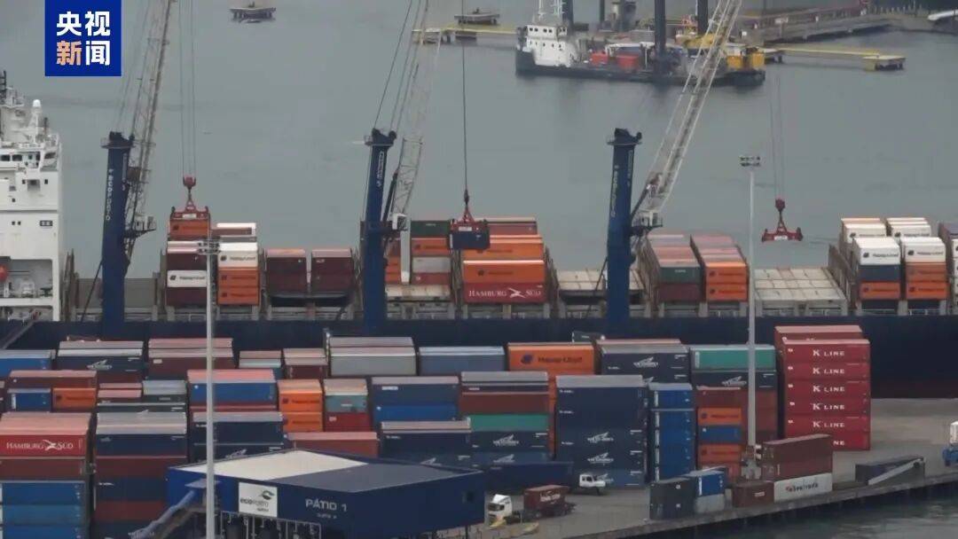 卢拉与特朗普通电话<strong></p>
<p>理财系统</strong>,要求美国撤销对巴西征收40%关税,两人同意尽快面对面会晤并交换电话号码