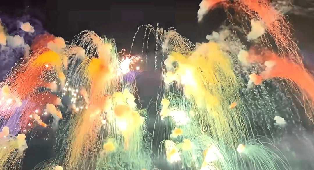 同比增长27%<strong></p>
<p>基础理财</strong>！双节假期天河潭景区接待游客超21万人次