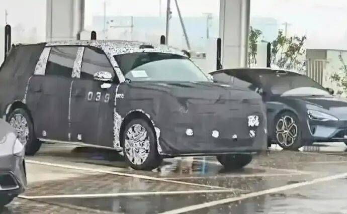 疑似小米YU9新疆试车<strong></p>
<p>理财教程</strong>,多张路测谍照曝光