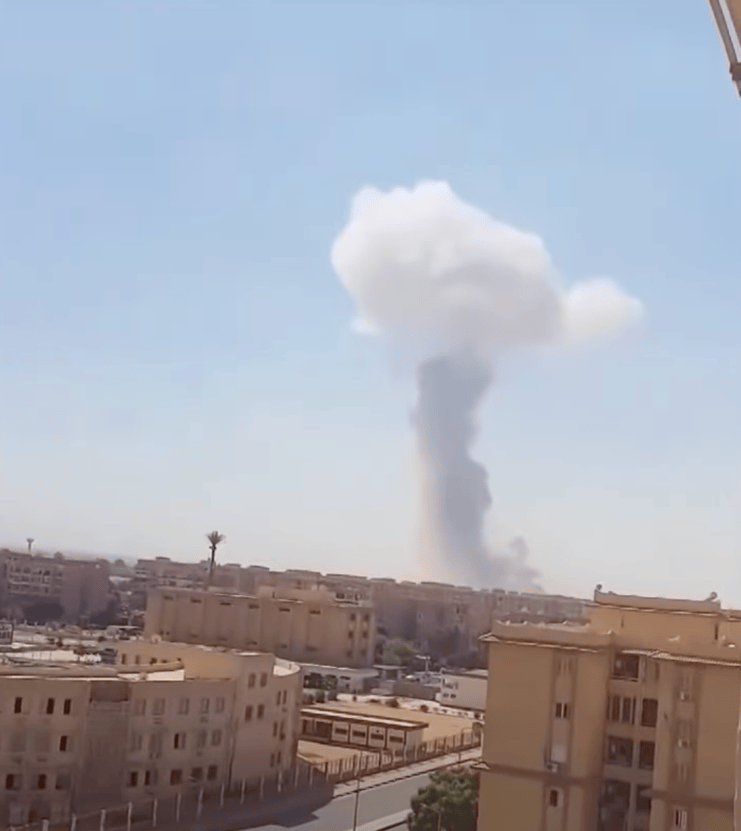 埃及开罗东部突发连环爆炸!军方发言人:系拆除废弃爆炸装置时引发<strong></p>
<p>微信的理财</strong>,事态已得到控制