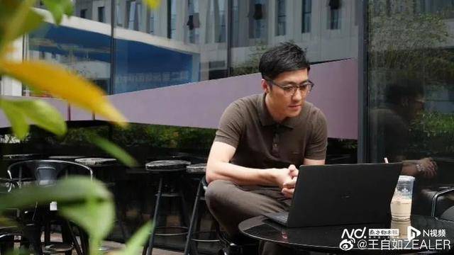 王自如曝格力高管工资7位数<strong></p>
<p>手机银行理财</strong>，再回应“不看工资条”