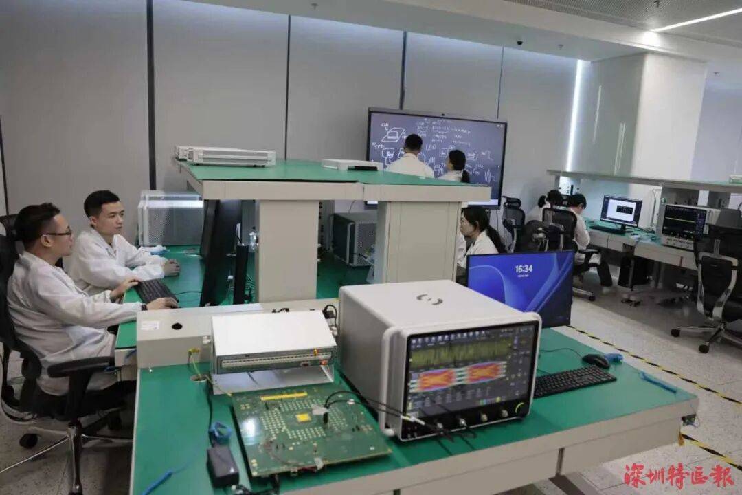 突破封锁<strong></p>
<p>理财钱包</strong>!国产!!可满足3-5nm芯片需求!!!