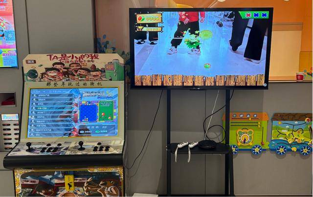 海底捞<strong></p>
<p>理财钱包</strong>,和西贝“抢娃”