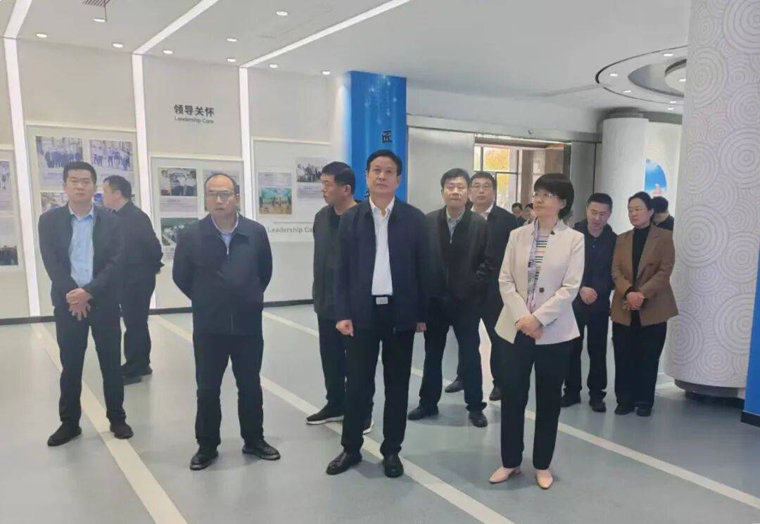 平阴县政协考察组来<strong></p>
<p>银行基金理财</strong>我市学习考察